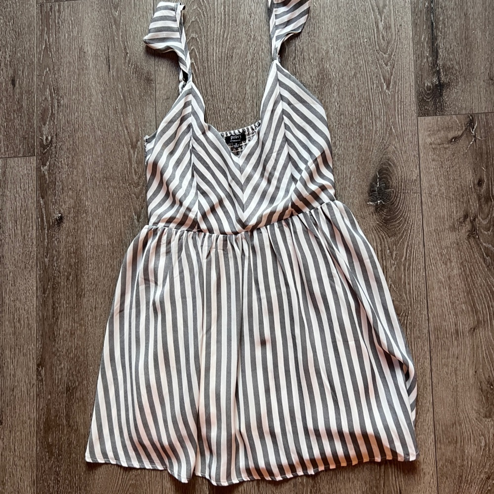 Gray White Midi Maxi Dress